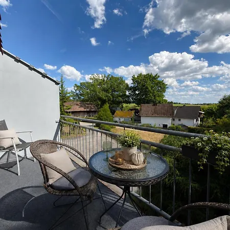 Apartment Landblick - Mit Balkon *